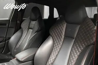 Audi RS3, 2.5, 270 kW, bensiin, automaat, nelikvedu