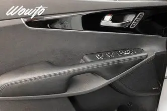 Kia Sorento, 2.2, 147 kW, дизель, автомат, полный привод