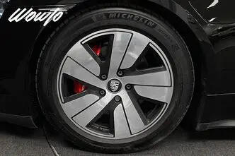 Porsche Taycan, 420 kW, electric, automatic, four-wheel drive