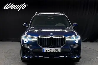 BMW X7, 3.0, 245 kW, бензин, автомат, полный привод