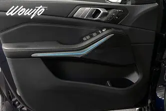 BMW X7, 3.0, 245 kW, бензин, автомат, полный привод