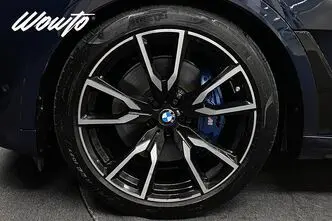 BMW X7, 3.0, 245 kW, бензин, автомат, полный привод
