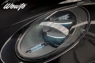 Porsche 911, 3.6, 398 kW, petrol, automatic, four-wheel drive