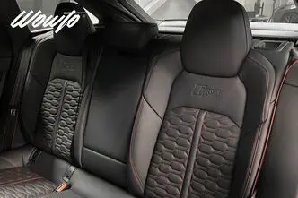 Audi RS6, 4.0, 463 kW, petrol, automatic, four-wheel drive