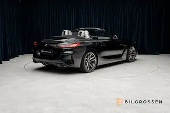 BMW Z4, 3.0, 250 kW, bensiin, automaat, nelikvedu