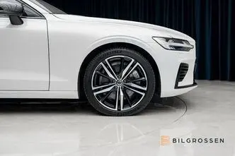 Volvo V60, 2.0, 335 kW, hübriid, automaat, nelikvedu