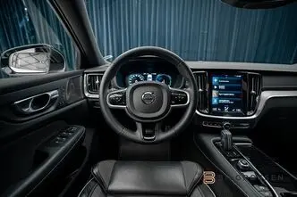 Volvo V60, 2.0, 335 kW, hübriid, automaat, nelikvedu