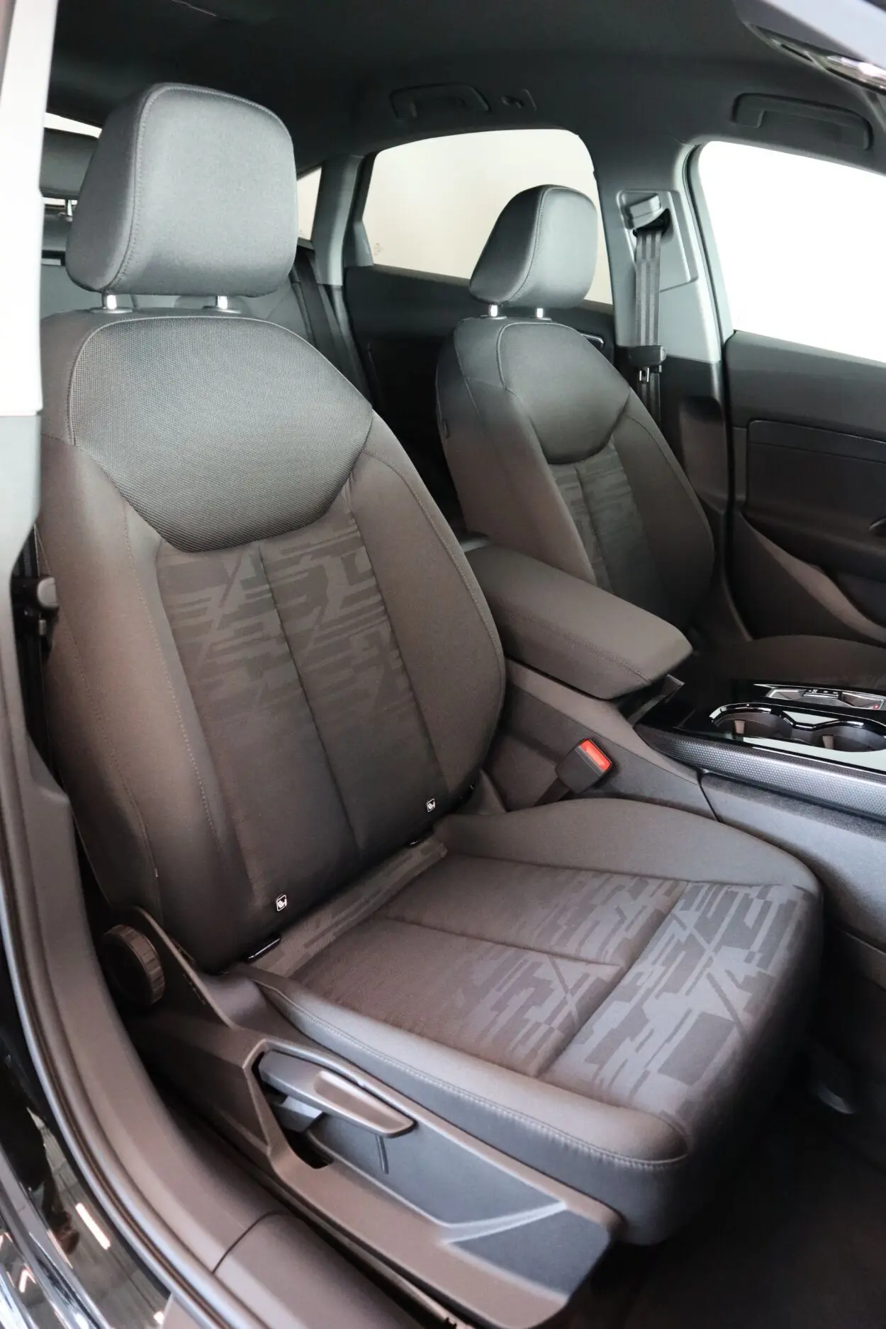 Audi A5, 2.0, 110 kW, bensiin, automaat, esivedu