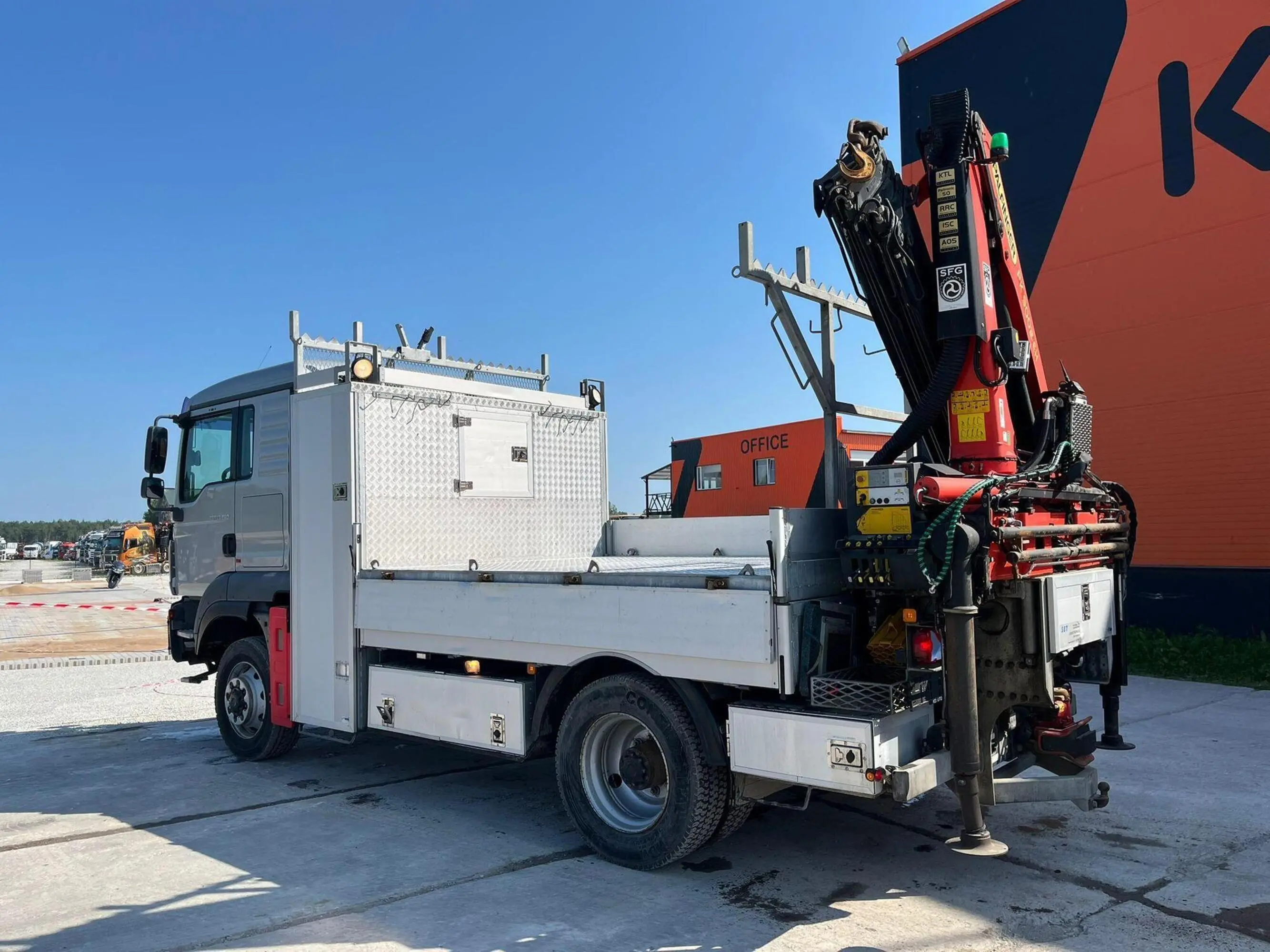 MAN TGM 13.290 4x4, 213 kW, diesel, automatic