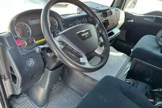 MAN TGM 13.290 4x4, 213 kW, diesel, automatic