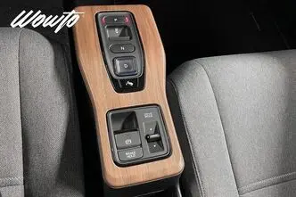 Honda e, 113 kW, elekter, automaat, nelikvedu
