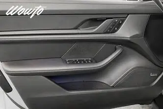 Porsche Taycan, 420 kW, electric, automatic, four-wheel drive