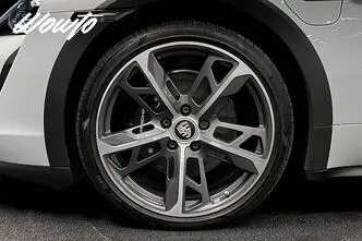 Porsche Taycan, 420 kW, electric, automatic, four-wheel drive