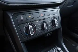 Volkswagen T-Cross, 1.6, 70 kW, дизель, механическая