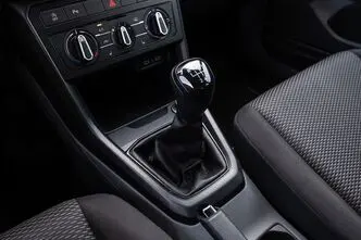 Volkswagen T-Cross, 1.6, 70 kW, дизель, механическая