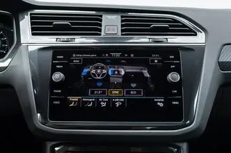 Volkswagen Tiguan, 1.4, 180 kW, бензин, автомат, передний привод