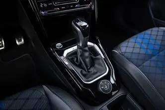 Volkswagen T-Roc, 2.0, 221 kW, бензин, автомат, полный привод