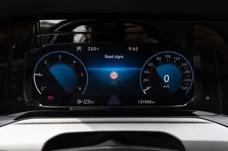 Volkswagen Golf, 2.0, 85 kW, diesel, automatic, front-wheel drive