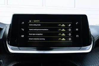 Peugeot 2008, 1.5, 96 kW, дизель, автомат, передний привод