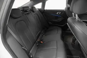 BMW 218, 1.5, 100 kW, bensiin, automaat, esivedu