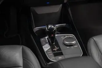 BMW 218, 1.5, 100 kW, bensiin, automaat, esivedu