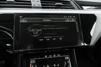 Audi e-tron, 300 kW, electric, automatic, four-wheel drive