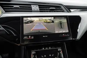 Audi e-tron, 300 kW, electric, automatic, four-wheel drive