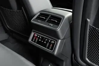 Audi e-tron, 300 kW, electric, automatic, four-wheel drive