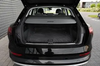 Audi e-tron, 300 kW, electric, automatic, four-wheel drive