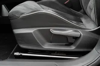 Škoda Enyaq, 132 kW, elekter, automaat, tagavedu
