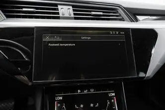 Audi e-tron, 158 kW, elekter, automaat, nelikvedu
