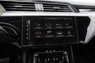 Audi e-tron, 158 kW, elekter, automaat, nelikvedu