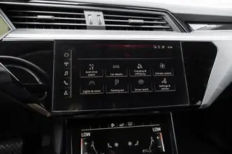 Audi e-tron, 158 kW, elekter, automaat, nelikvedu