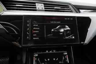 Audi e-tron, 158 kW, elekter, automaat, nelikvedu