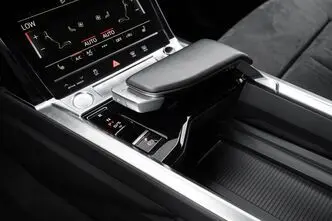Audi e-tron, 158 kW, elekter, automaat, nelikvedu
