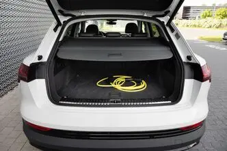 Audi e-tron, 158 kW, elekter, automaat, nelikvedu