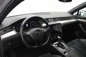 Volkswagen Passat, 1.6, 88 kW, diisel, automaat, esivedu
