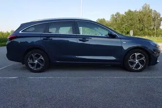 Hyundai i30, 1.5, 118 kW, hübriid, automaat, esivedu
