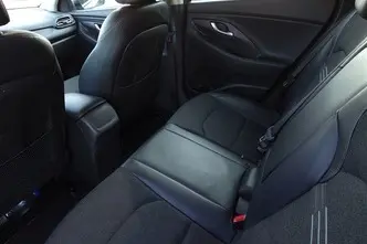 Hyundai i30, 1.5, 118 kW, hübriid, automaat, esivedu