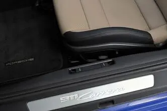 Porsche 911, 3.0, 290 kW, petrol, automatic, rear-wheel drive