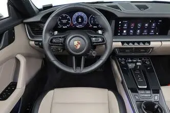 Porsche 911, 3.0, 290 kW, petrol, automatic, rear-wheel drive