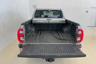Toyota Hilux, 2.8, 150 kW, diisel, automaat, nelikvedu