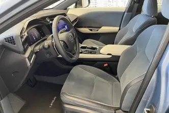 Lexus RZ, 132 kW, электричество, полный привод