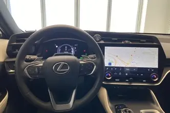 Lexus RZ, 132 kW, электричество, полный привод