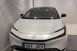 Toyota Prius, 2.0, 111 kW, подключаемый гибрид, автомат, передний привод