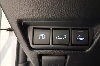 Toyota Prius, 2.0, 111 kW, подключаемый гибрид, автомат, передний привод