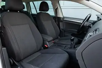 Volkswagen Golf, 1.5, 96 kW, bensiin, manuaal, esivedu