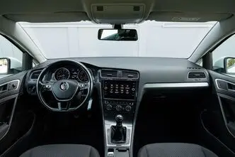 Volkswagen Golf, 1.5, 96 kW, bensiin, manuaal, esivedu