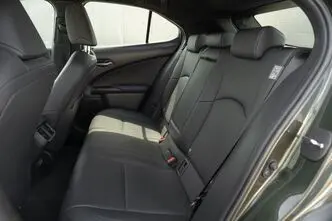 Lexus UX 250, 2.0, 135 kW, bensiin, automaat