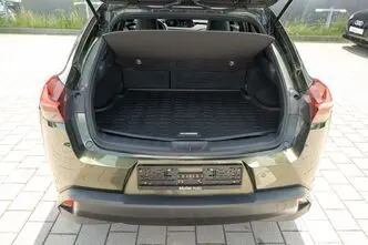 Lexus UX 250, 2.0, 135 kW, bensiin, automaat